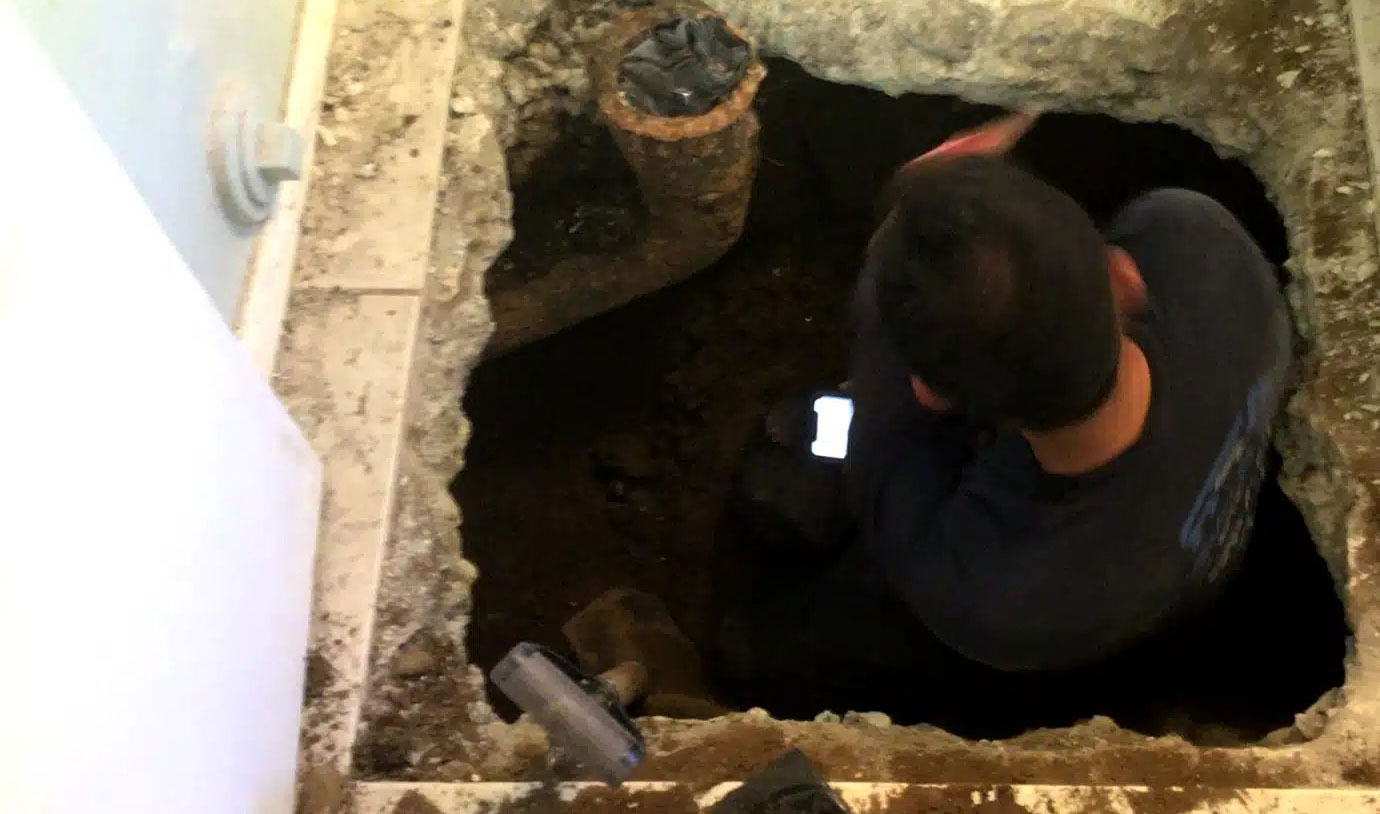 How to Prevent Holiday Plumbing Problems Cover