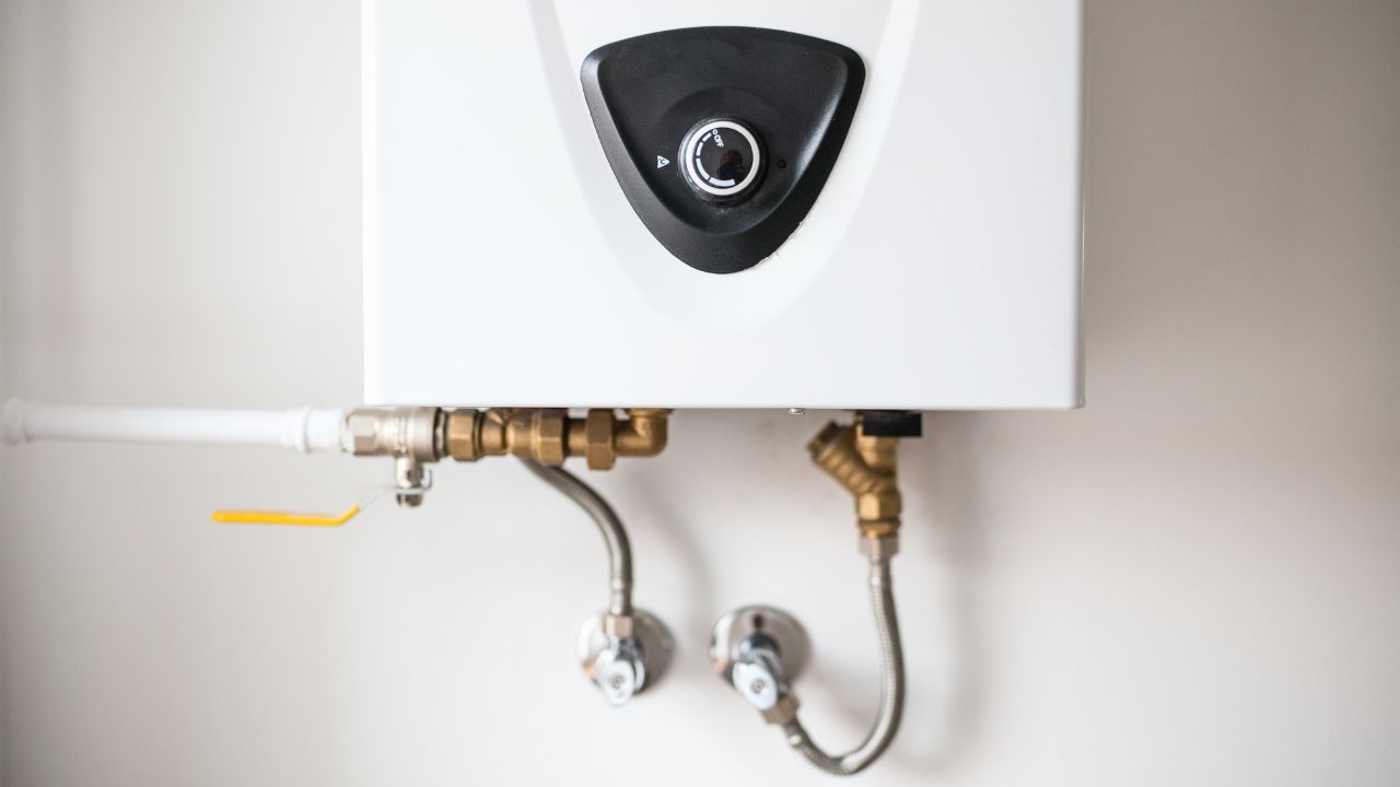 How to Prevent Holiday Plumbing Problems Cover