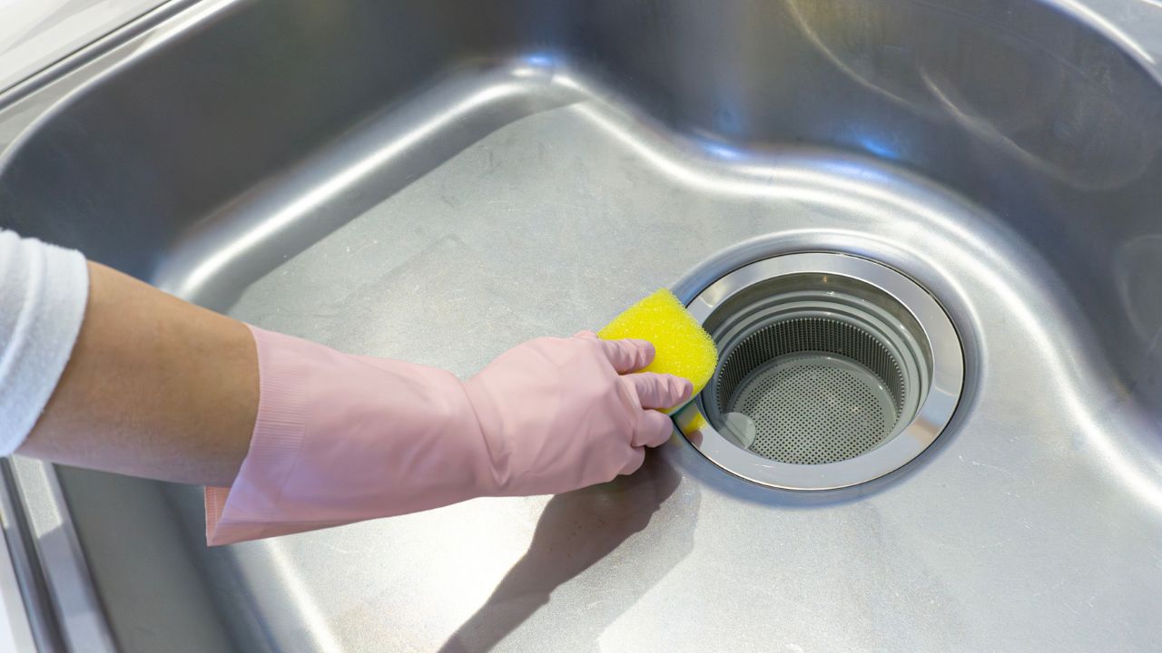 How to Prevent Holiday Plumbing Problems Cover