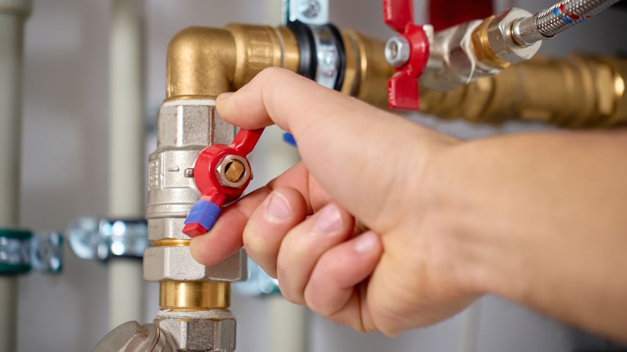 How to Prevent Holiday Plumbing Problems Cover