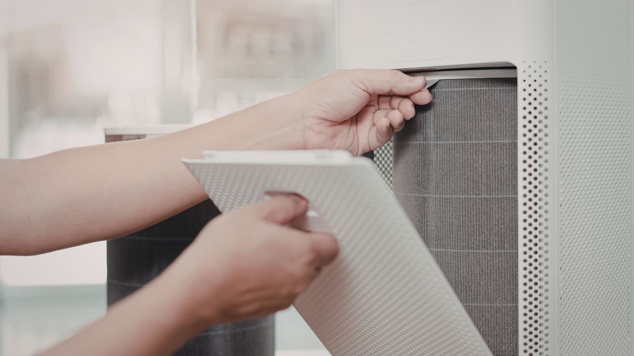 How to Prevent Holiday Plumbing Problems Cover