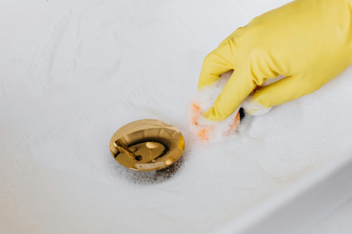 How to Prevent Holiday Plumbing Problems Cover
